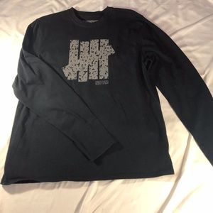 UNDEFEATED Strike Long Sleeve